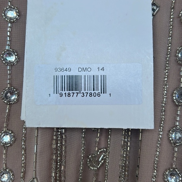 Mac Duggal  93649 NWT BEADED CAP SLEEVE COLUMN MIDI DRESS - Picture 12 of 12